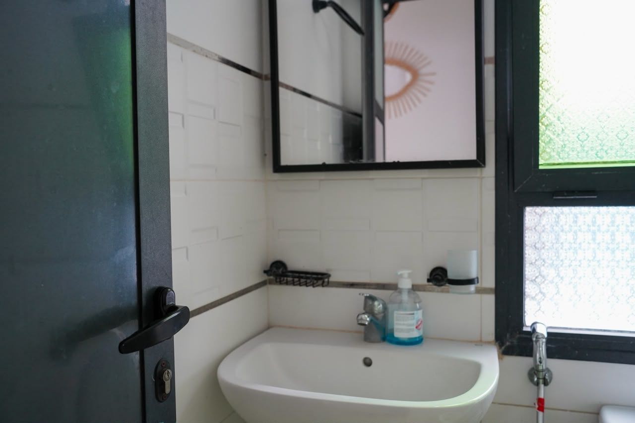 Apartment 2, photo 19