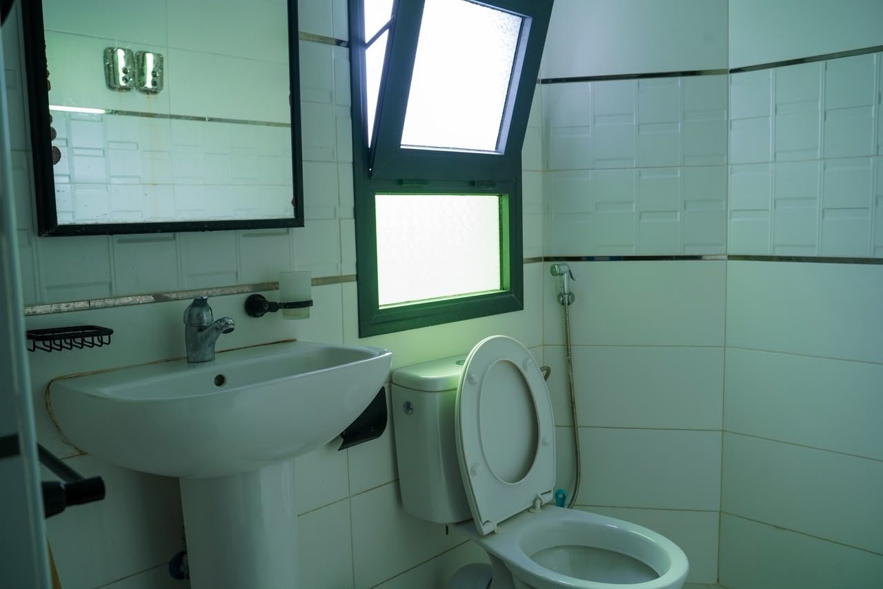 Apartment 5, photo 12
